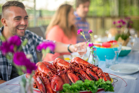 During your stay in Halifax, Anchor Tours will assist you with making dining arrangements for your corporate event, company outing, or team building activity.